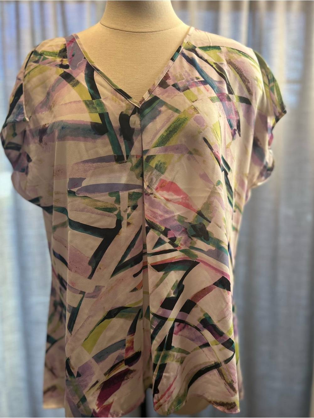 Spense Multicolor Abstract Brushstroke V-Neck Blouse